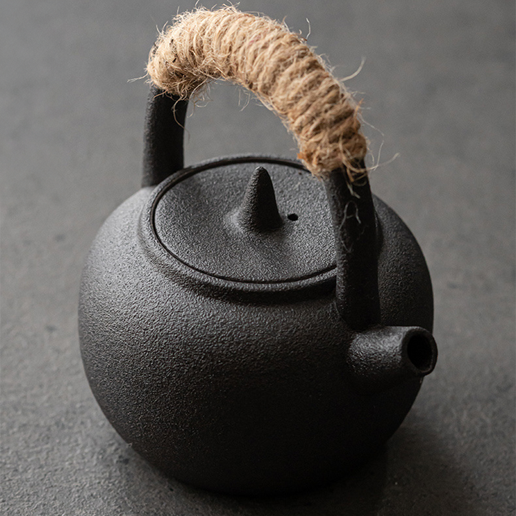BIUDA 月日 Black and White Ceramic Tea Cup Set MOON – Minimalist Yin Yang Teaware for Mindful Living