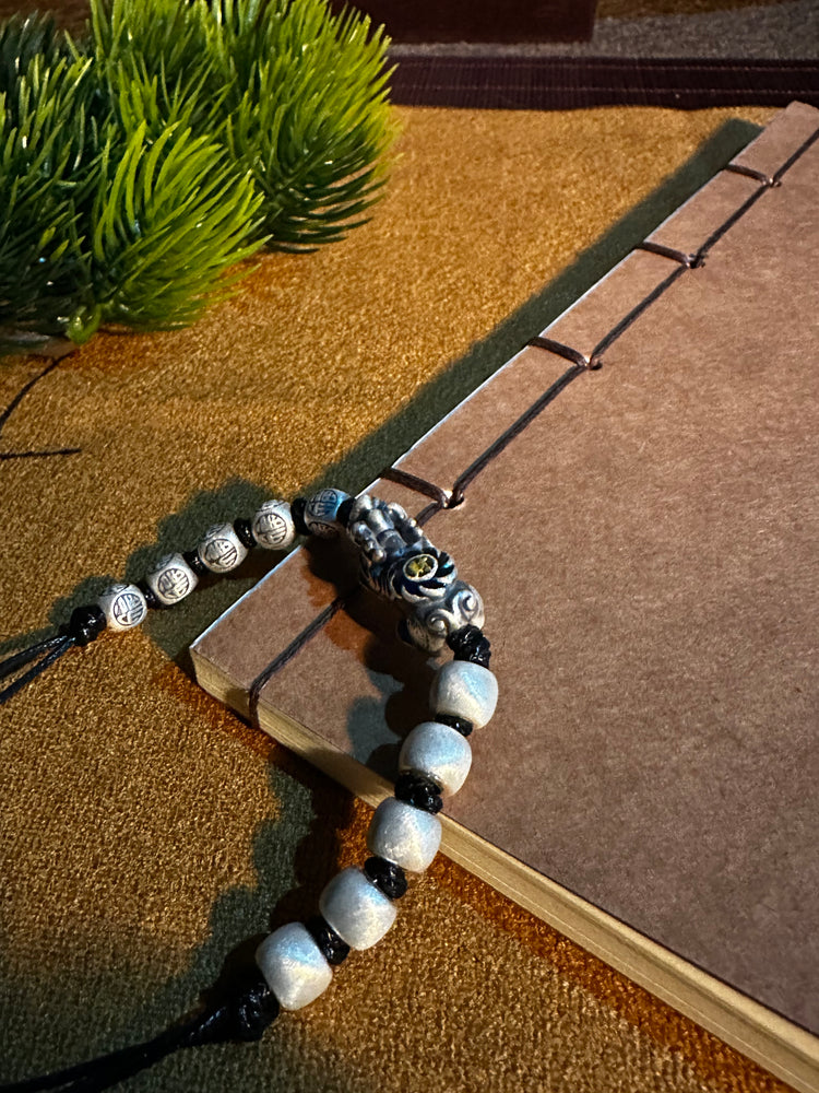 999純銀 貔貅(ヒキュウ)バングルブレスレット|職人手彫り 招財守護カフブレスレット