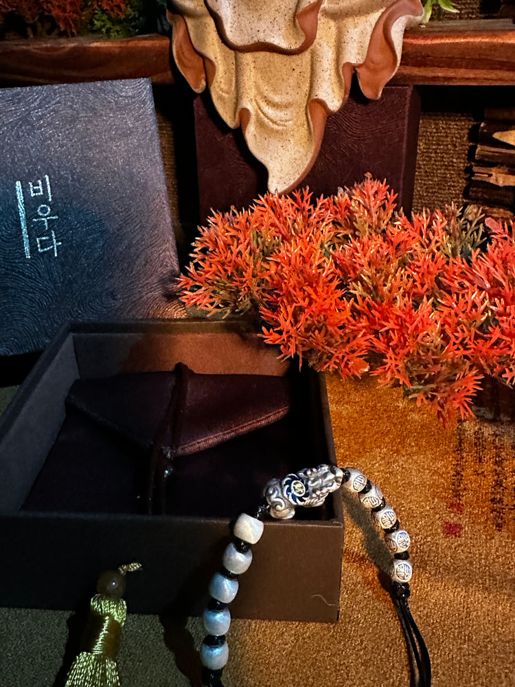 999純銀 貔貅(ヒキュウ)バングルブレスレット|職人手彫り 招財守護カフブレスレット