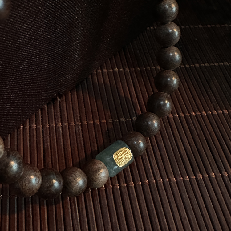 BIUDA Premium Agarwood & Jade Mala Bracelet β Handmade Buddhist Bracelet for Career Luck & Spiritual Protection