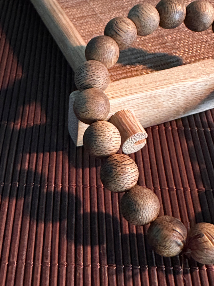 天然野生沈香ブレスレット｜無加工 純粋沈香木・仏教 数珠ブレスレット