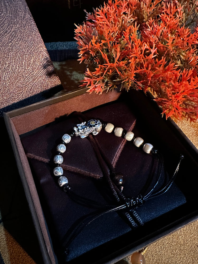 999純銀 貔貅（ヒキュウ）バングルブレスレット｜職人手彫り 招財守護カフブレスレット