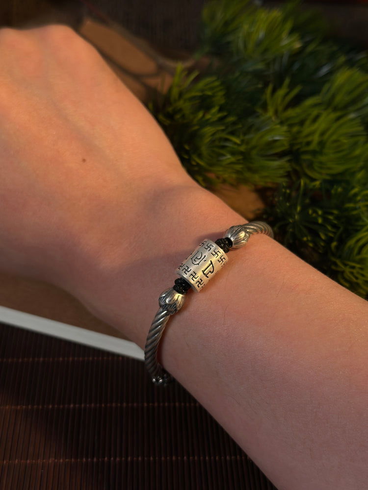 999純銀 蓮花 般若心経バングルブレスレット｜職人手彫り 般若心経カフブレスレット